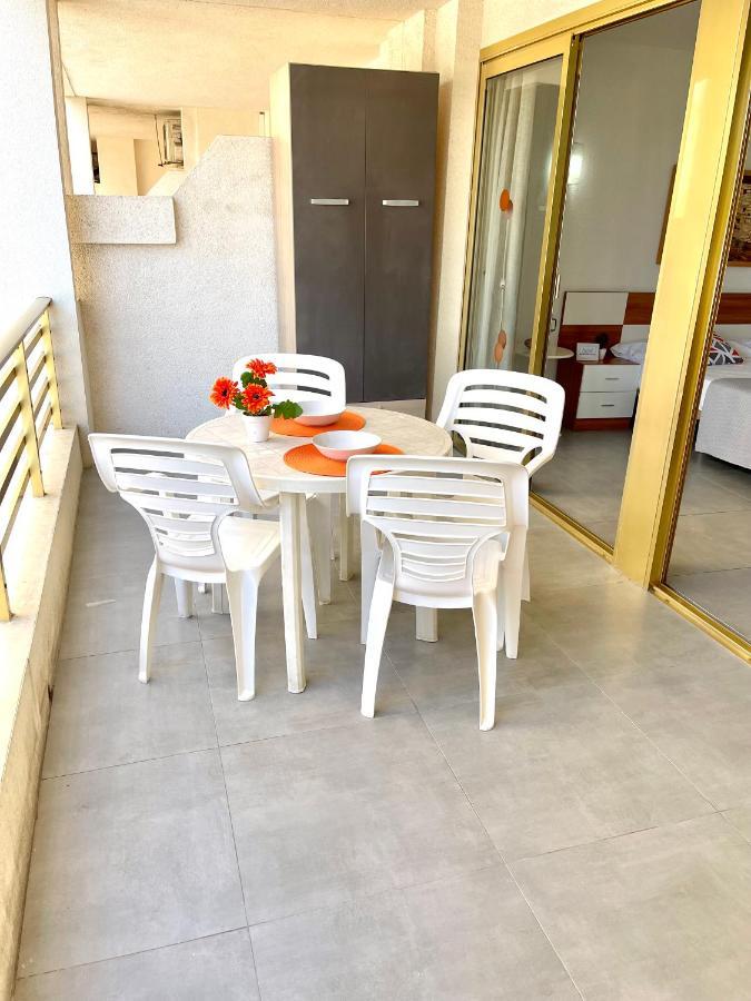 סאלו Apartbeach Novelty Climatizado Y Vistas Playa מראה חיצוני תמונה